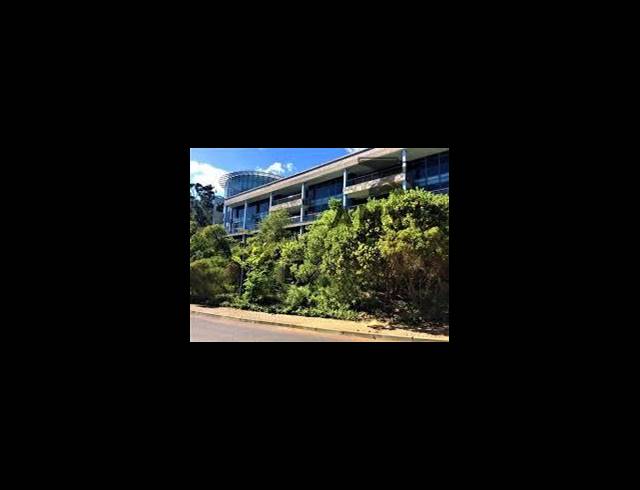 231M² OFFICE TO LET IN PLATTEKLOOF GLEN